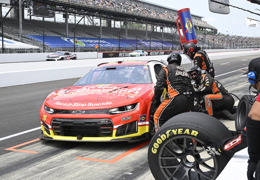Live Fast Motorsports